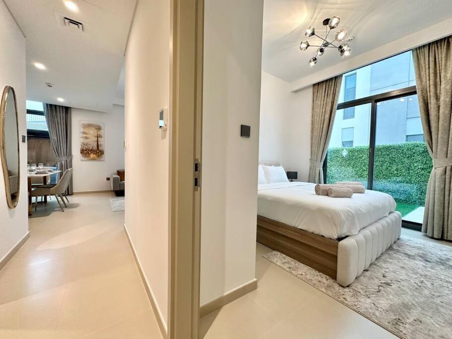 * Dweller * Family Tranquil Sleeps 8 Dubai