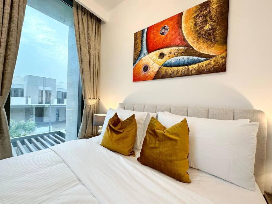 * Dweller * Family Tranquil Sleeps 8 * Dubai