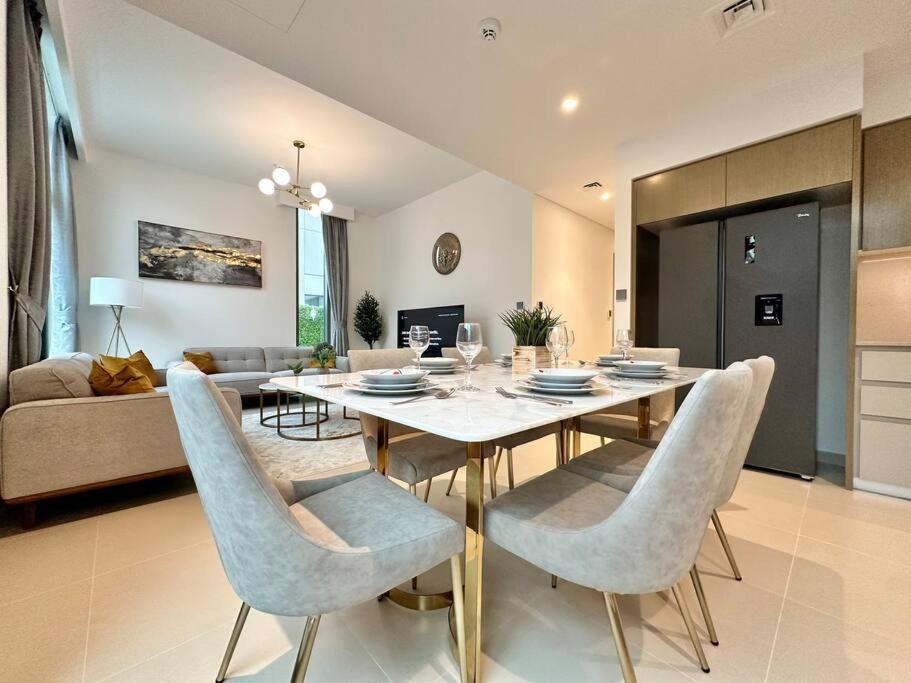 Villa * Dweller * Family Tranquil Sleeps 8