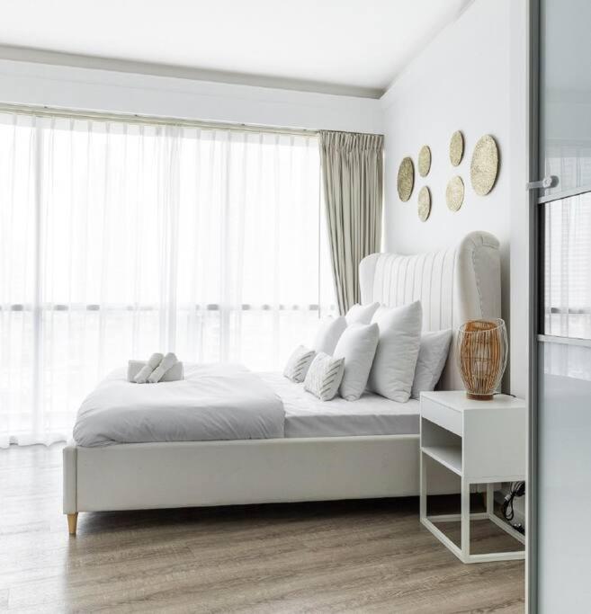 2 Bdr In Marina Terrace Marina Apartment