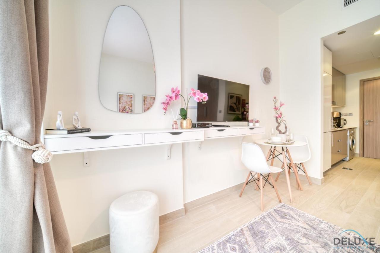 Apartment Reposeful Studio At Azizi Riviera 4, Al Merkadh By Deluxe Holiday Homes *