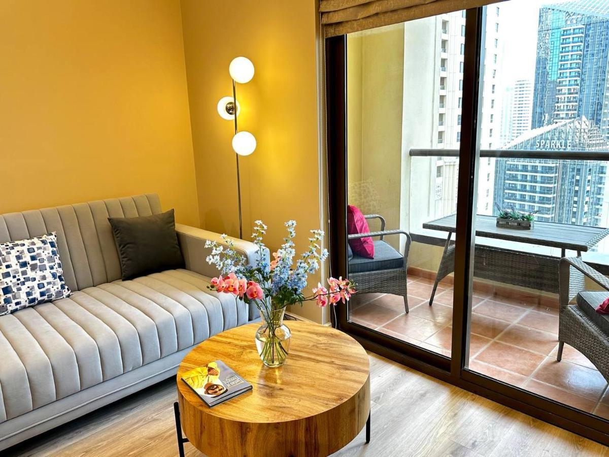 La Buena Vida Homes * Dubai