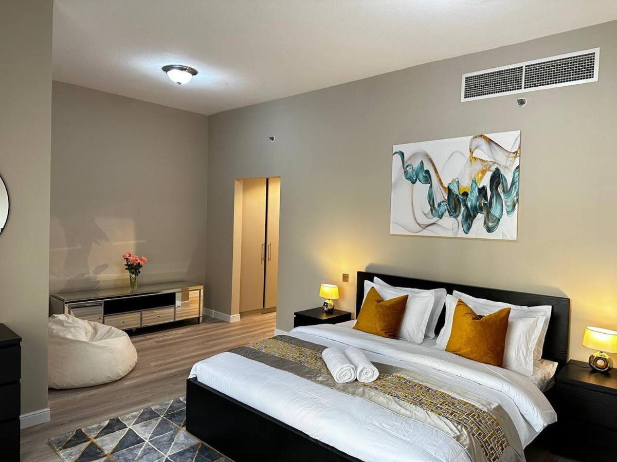 Apartment La Buena Vida Homes Dubai