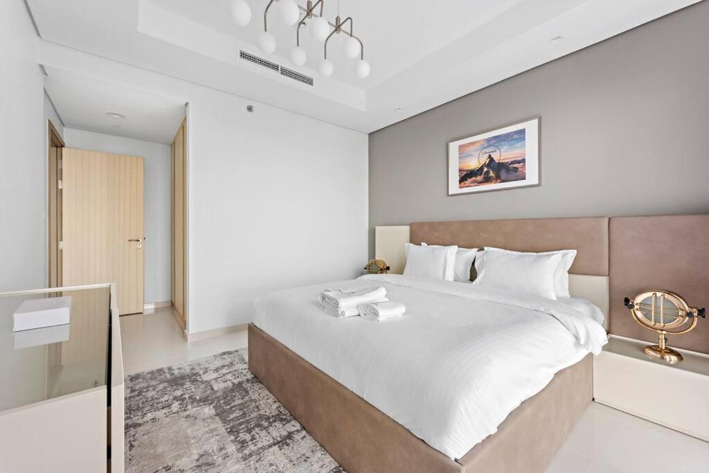 Stonetree - Luxurious 2 Bedroom - Prime Location * Dubai