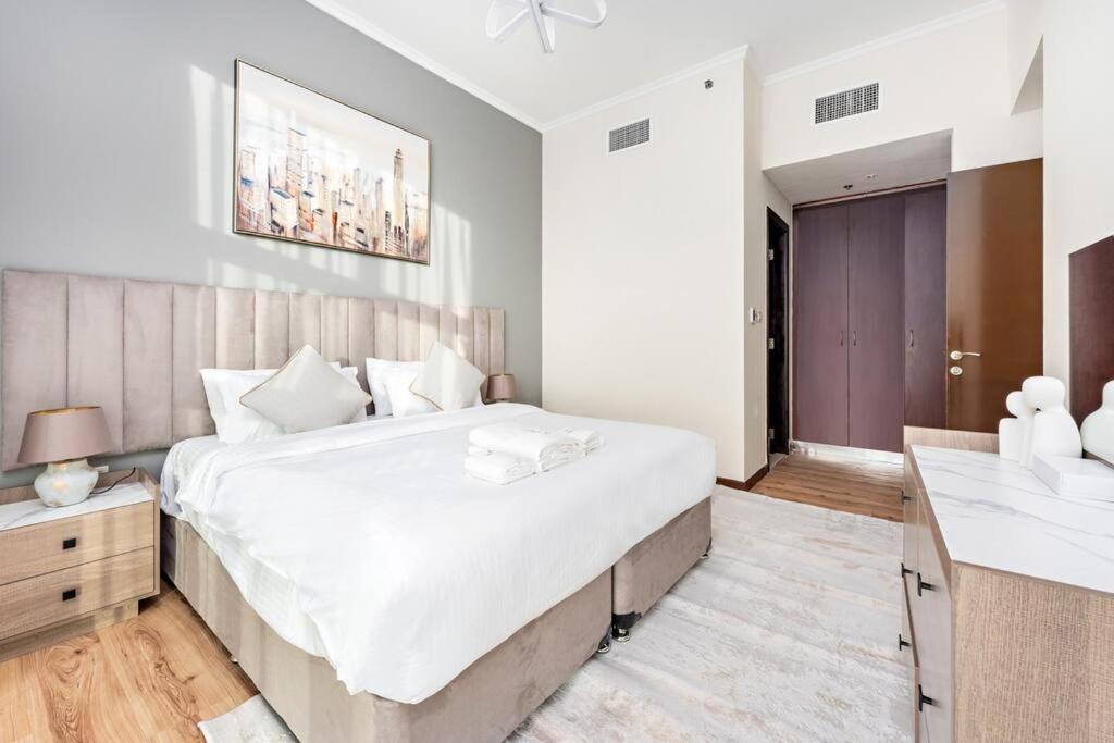 Stonetree - Modern Style 1 Bedroom Near Marina Walk Apartment *
