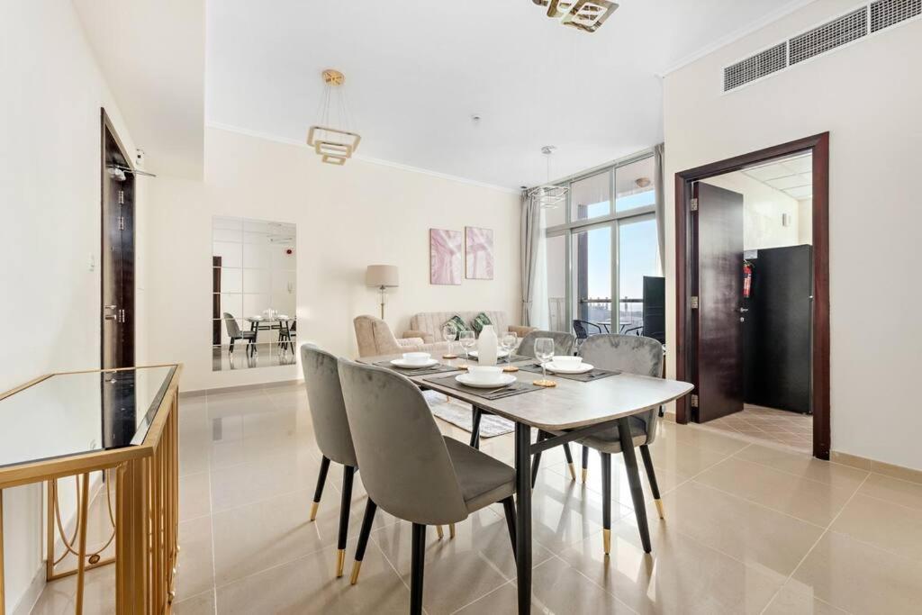 Apartment Stonetree - Modern Style 1 Bedroom Near Marina Walk Dubai