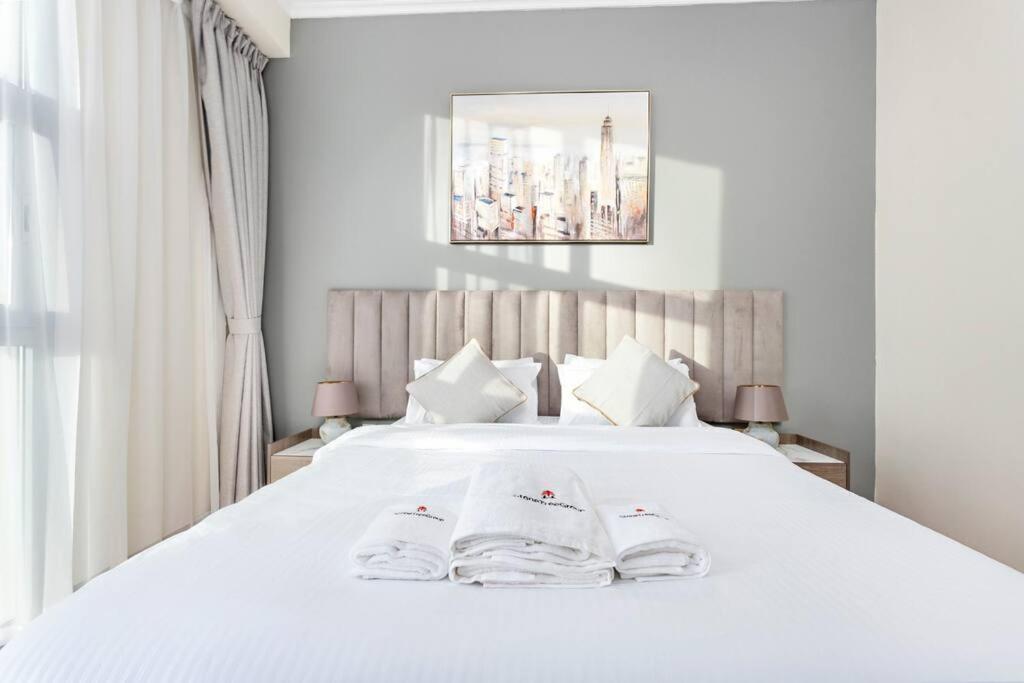 Stonetree - Modern Style 1 Bedroom Near Marina Walk