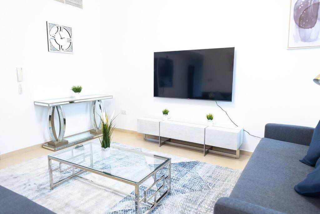Apartment Shams 2 Bedrooms On Jbr By Happy Season