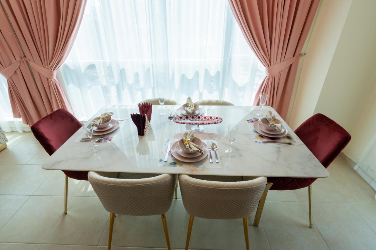 Ina Homes- 1bhk Residences Tower 5 * Dubai