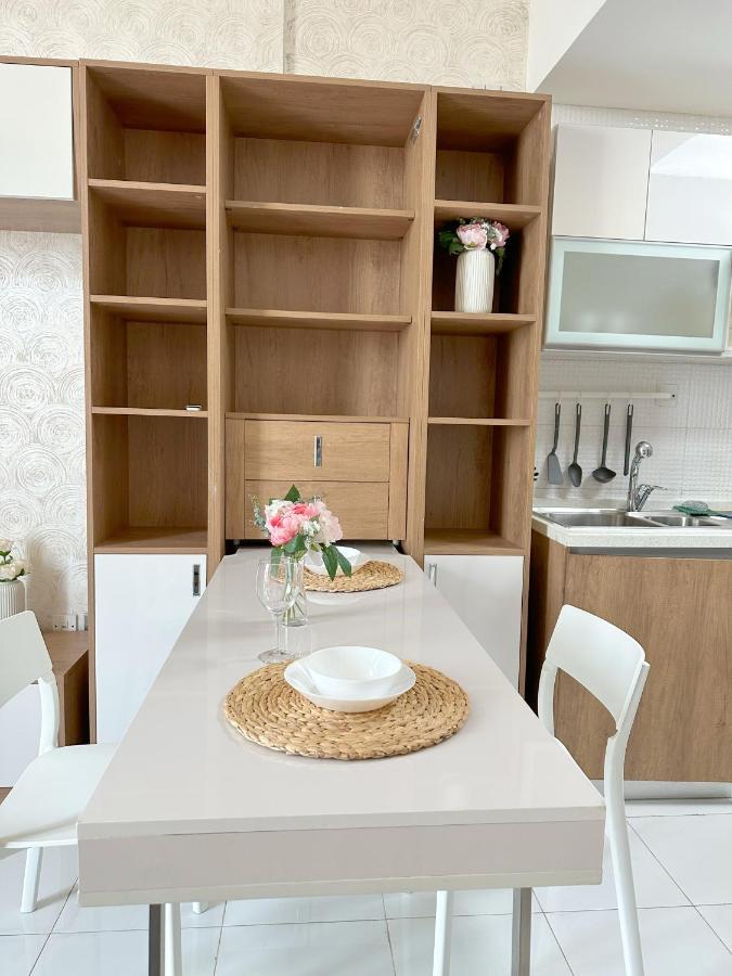 In Al Furjan - Near Metro & Expo 2020 Apartment *