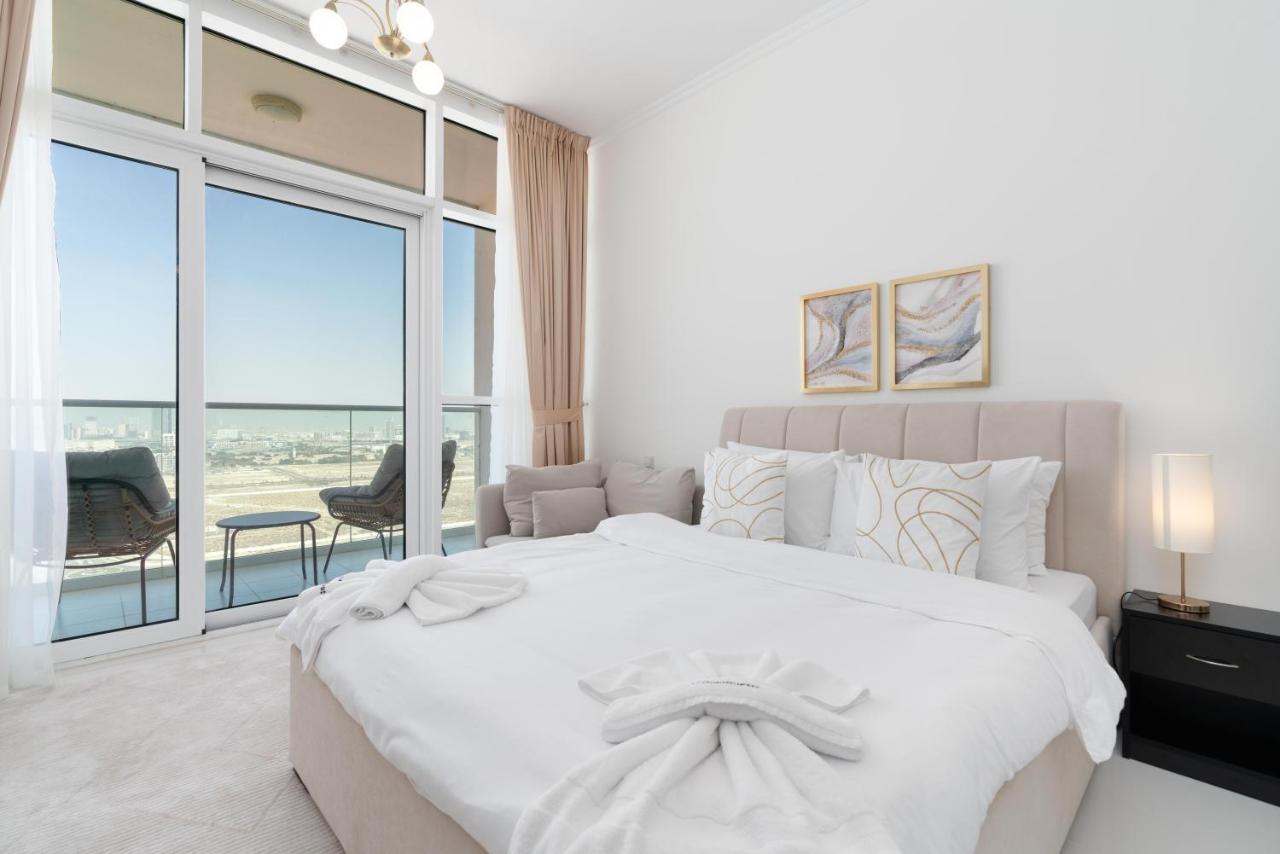 Elegant At Damac Hills Carson B Apartment Dubai