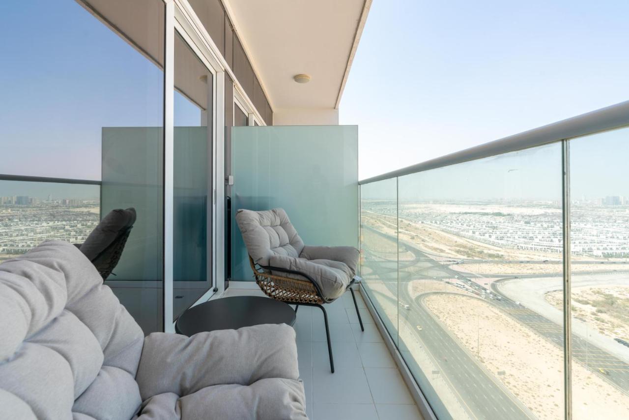 Apartment Elegant At Damac Hills Carson B