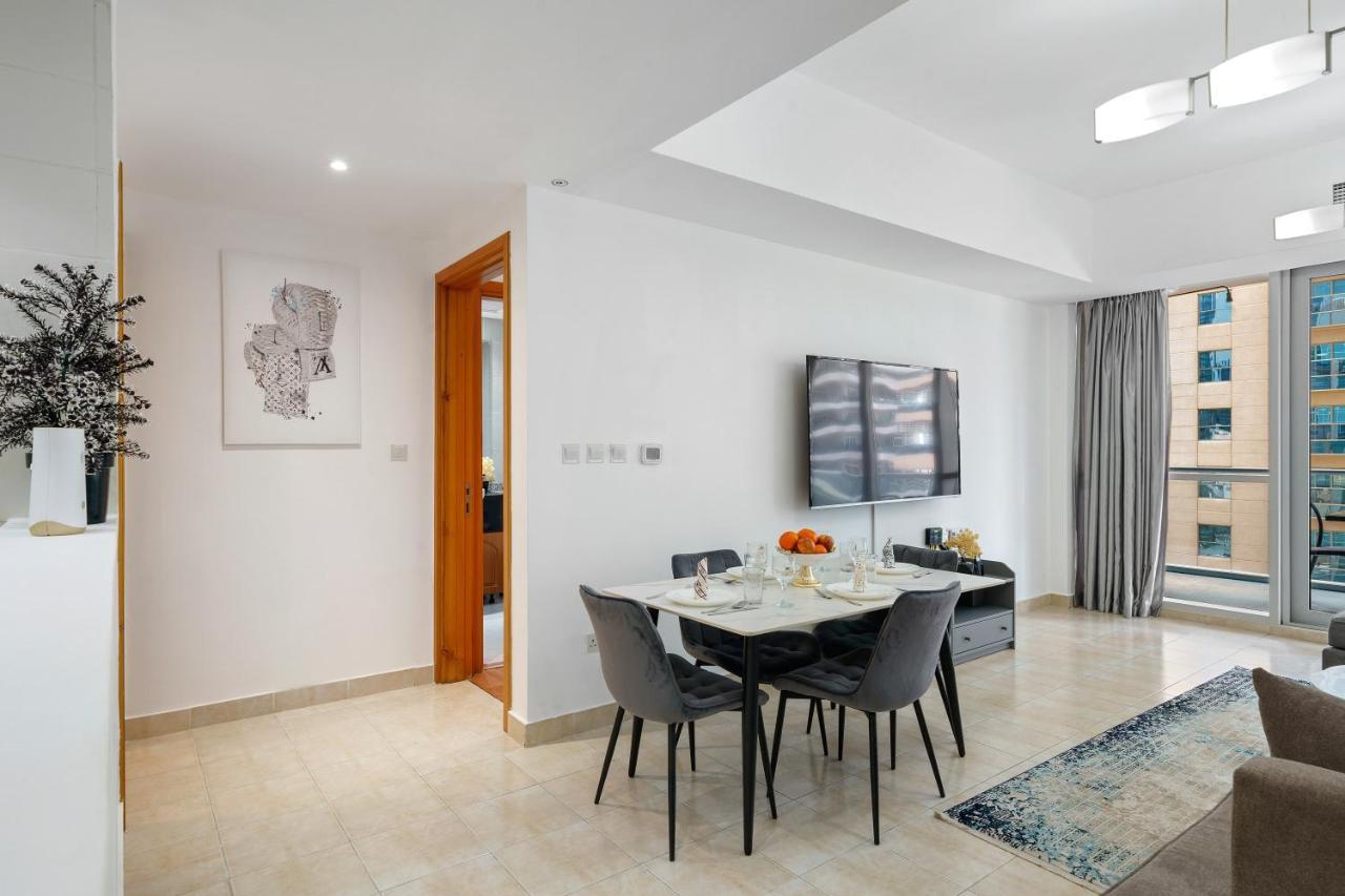 Delightful 2br In Damac Waves - 10 Min Walk2beach *