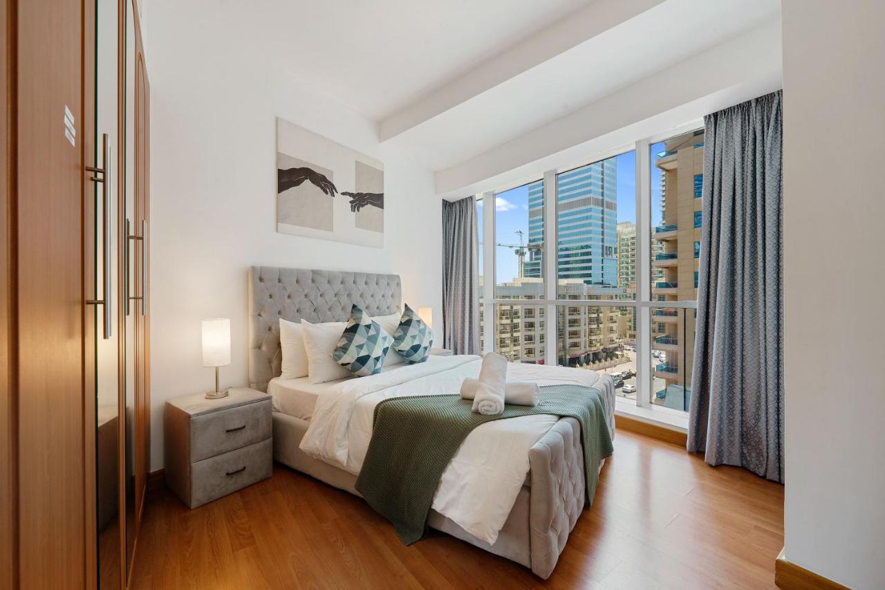 Delightful 2br In Damac Waves - 10 Min Walk2beach Apartment