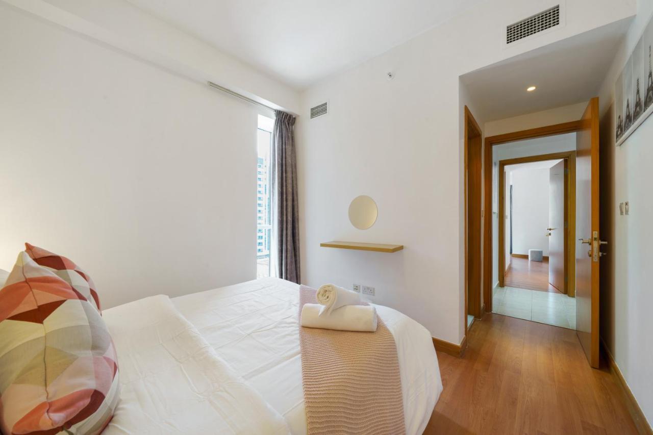 Delightful 2br In Damac Waves - 10 Min Walk2beach Apartment Dubai