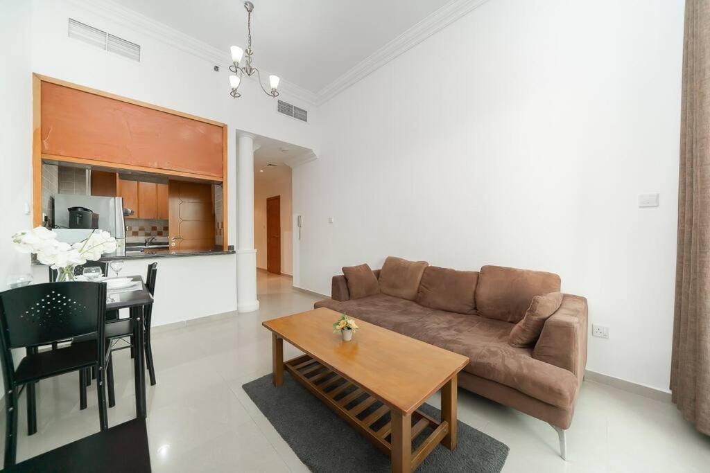 Stonetree - Fully Furnished 1br Near Metro Station Dubai