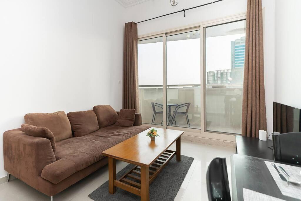 Apartment Stonetree - Fully Furnished 1br Near Metro Station Dubai