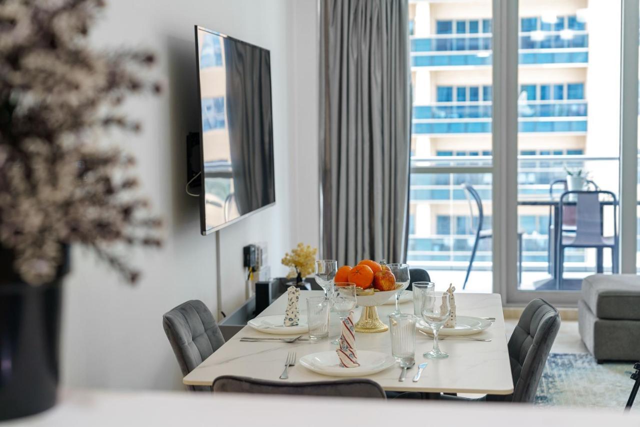 Delightful 2br In Damac Waves - 10 Min Walk2beach Apartment *