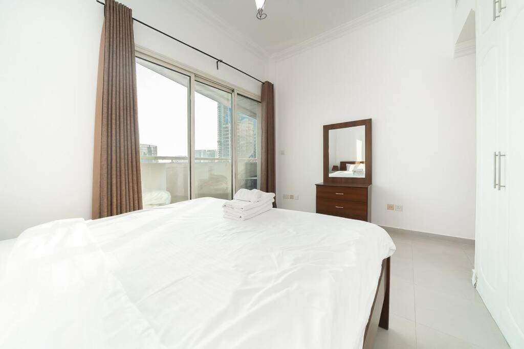 Apartment Stonetree - Fully Furnished 1br Near Metro Station Dubai