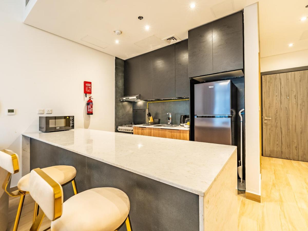 Comfy And Stylish In Regina Towers - Jvc Dubai