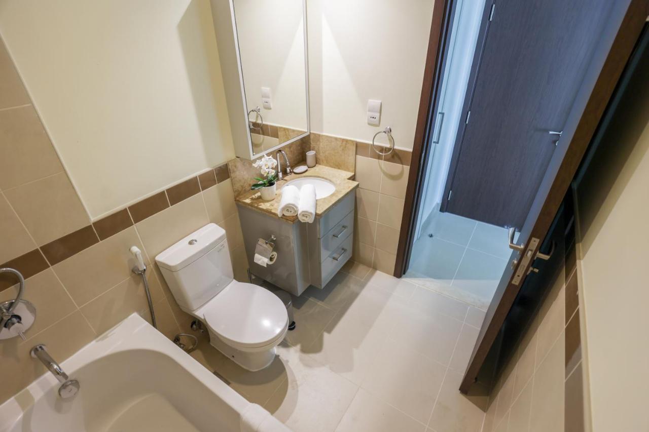 New Luxury 2bdr With Burj Khalifa And Fountain View Apartment