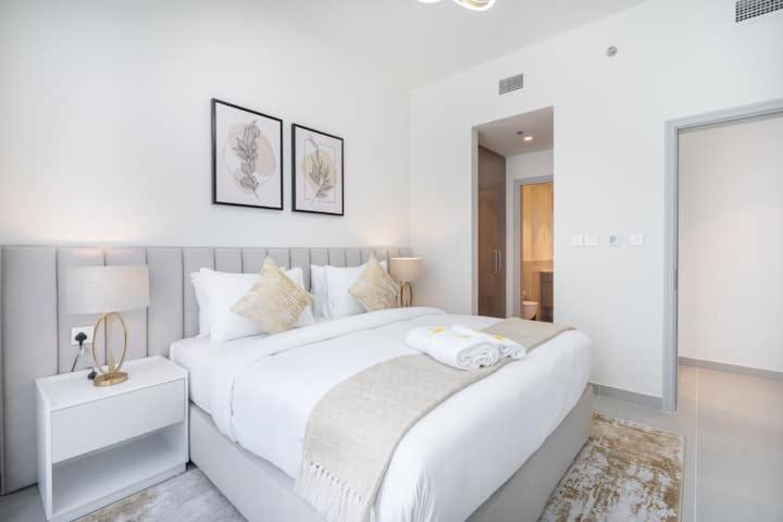 Vogue Downtown Opera District By Emaar Dubai
