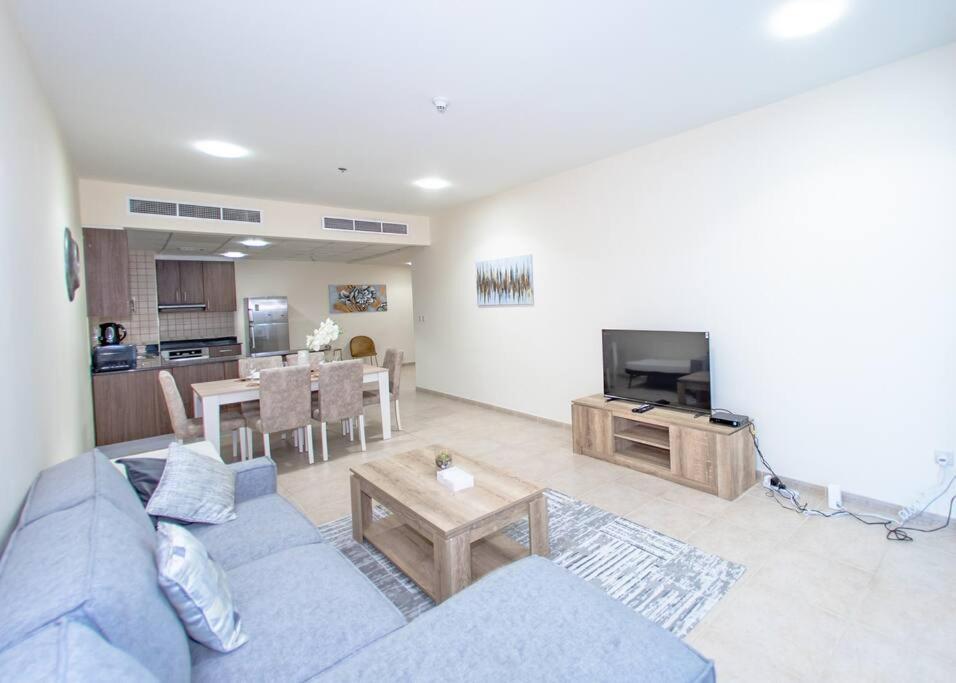 Apartment Stonetree - Near Tram - Furnished 1br *