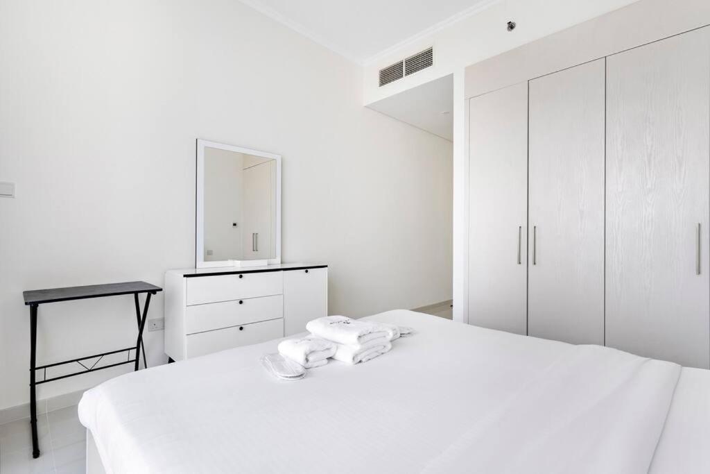 Stonetree - Spacious Modern 2br