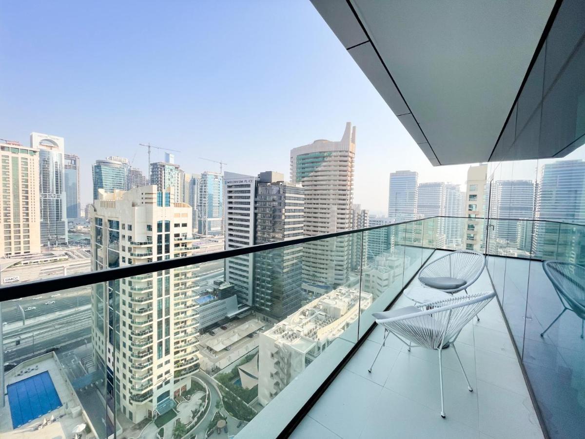 Apartment Luxury Living At Vida Marina & Yacht Club Dubai