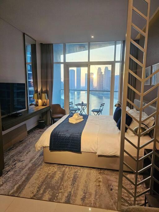 Luxury Business Bay With Breathtaking Views. Apartment *