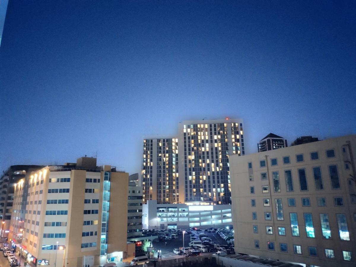 Capsule 5min Walking From Saraf Dg Metro Station