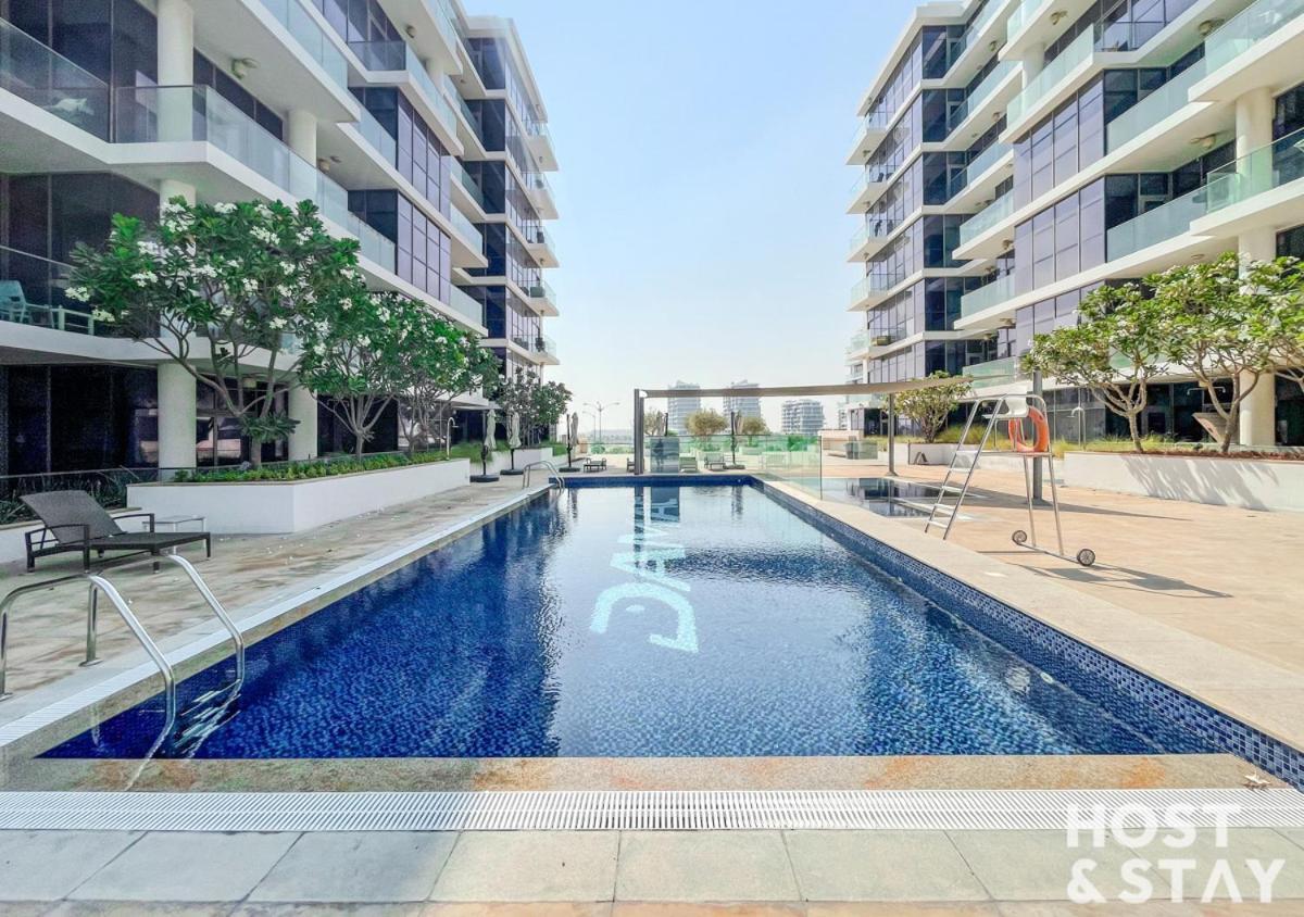 In Loreto 1a, Damac Hills - Host & Daire