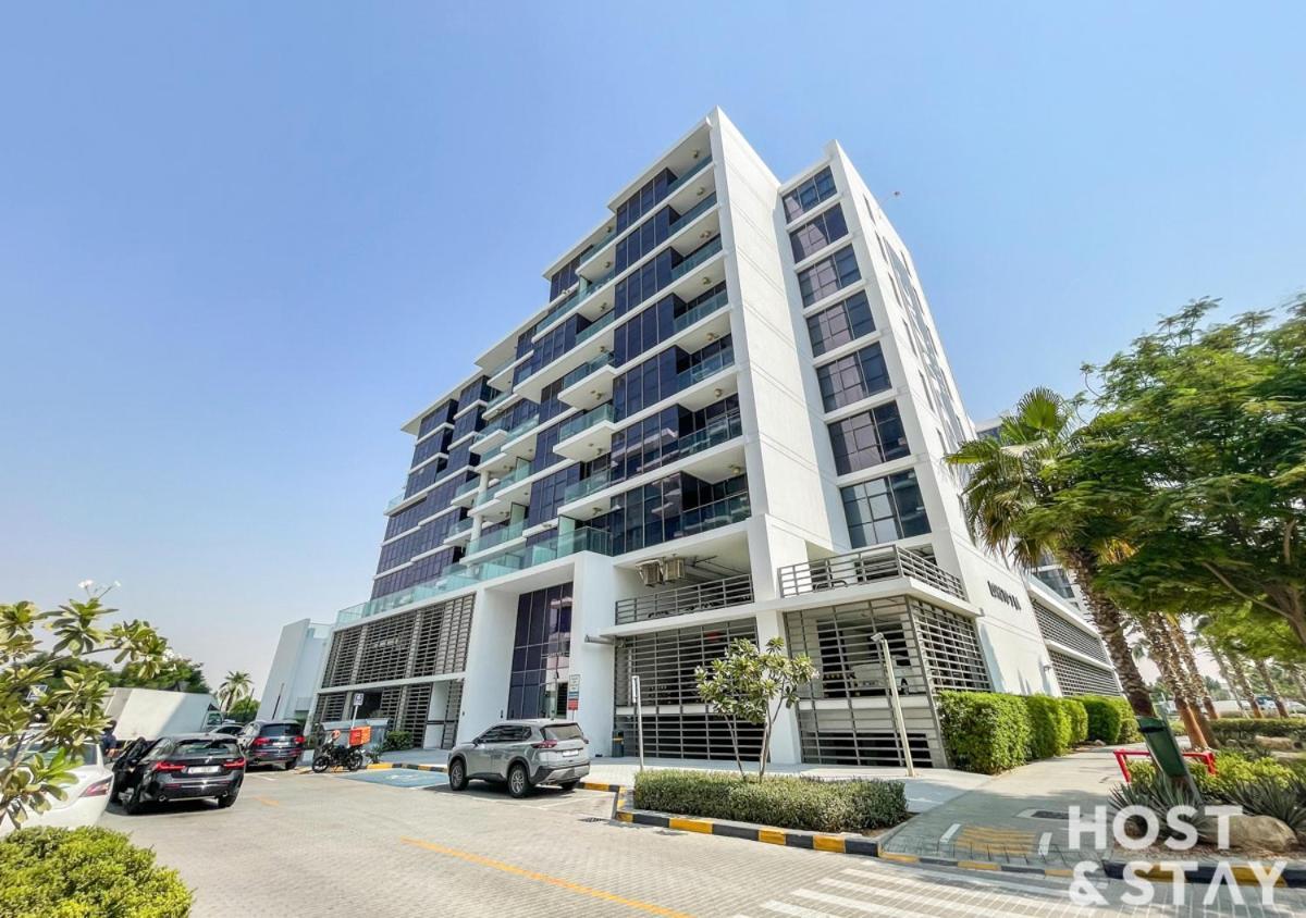 In Loreto 1a, Damac Hills - Host & Daire Dubai