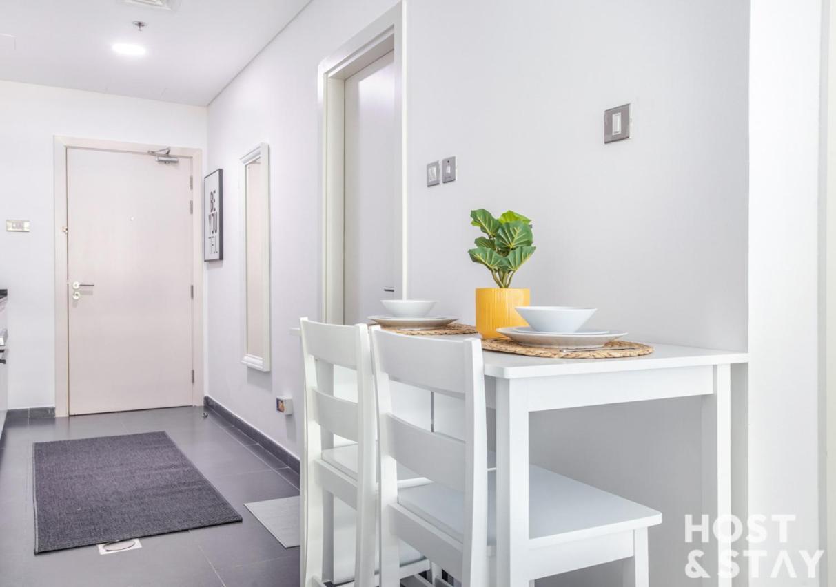 In Loreto 1a, Damac Hills - Host &