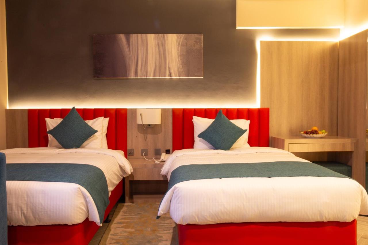 Six Seasons Dubai