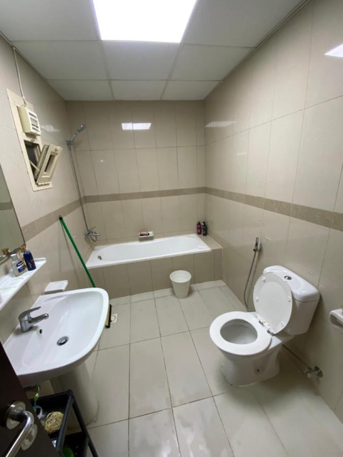 Guest house Splendid - Ladies Only - Near Zahia- Near Shj Airport *