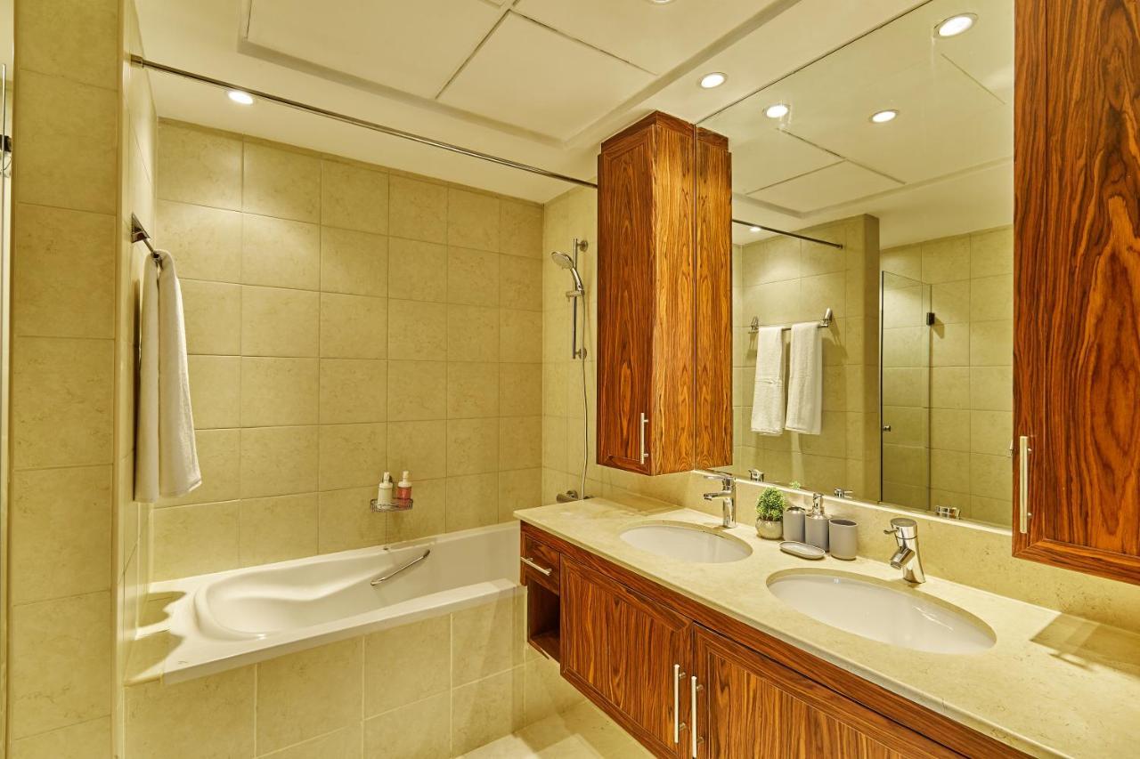 Apartment Burj Residences: Luxury With Burj Khalifa & Fountain Views Dubai