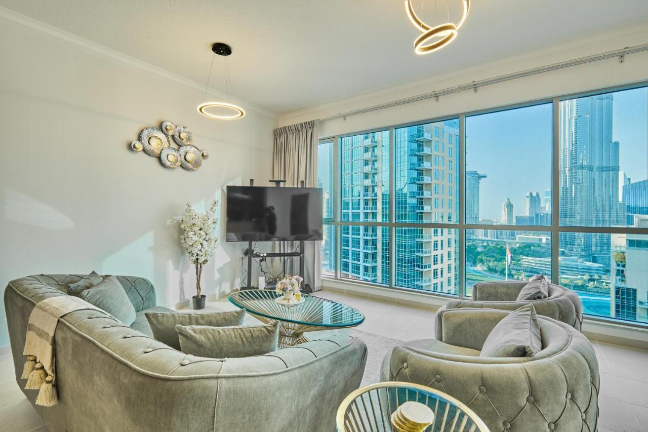 Burj Residences: Luxury With Burj Khalifa & Fountain Views