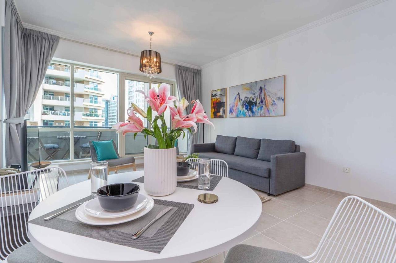 Apartment Charming 1 Bedroom - Close To Metro *