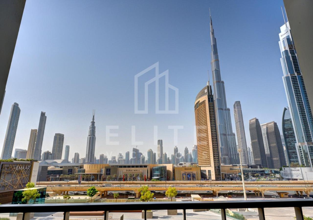Mall Connected 2 Bed Full Burj Khalifa Views Apartment Dubai
