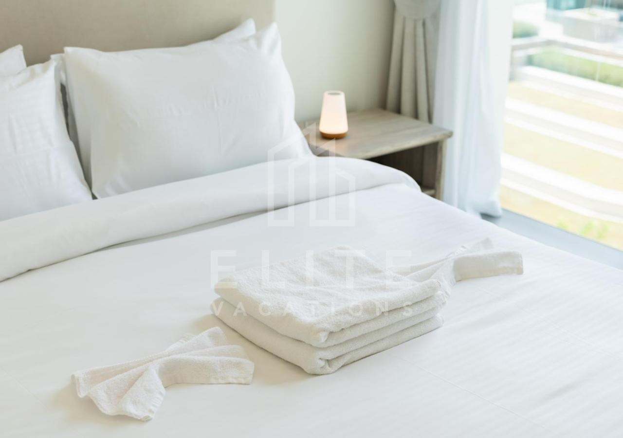 Mall Connected 2 Bed Full Burj Khalifa Views *