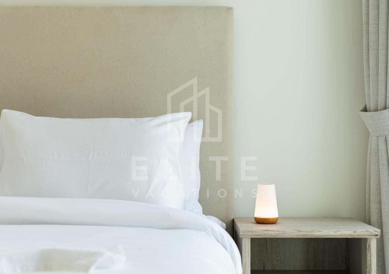 Apartment Mall Connected 2 Bed Full Burj Khalifa Views Dubai