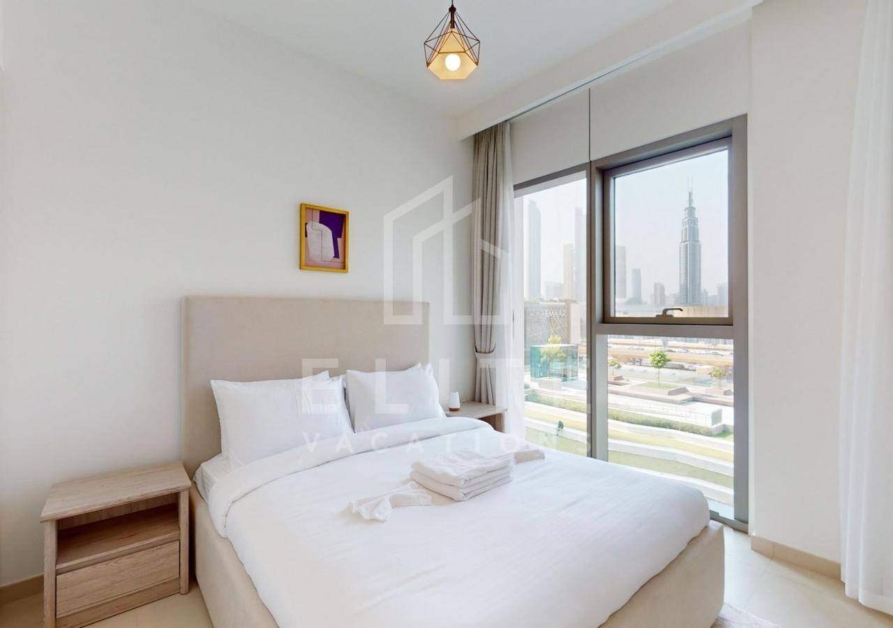 Apartment Mall Connected 2 Bed Full Burj Khalifa Views Dubai