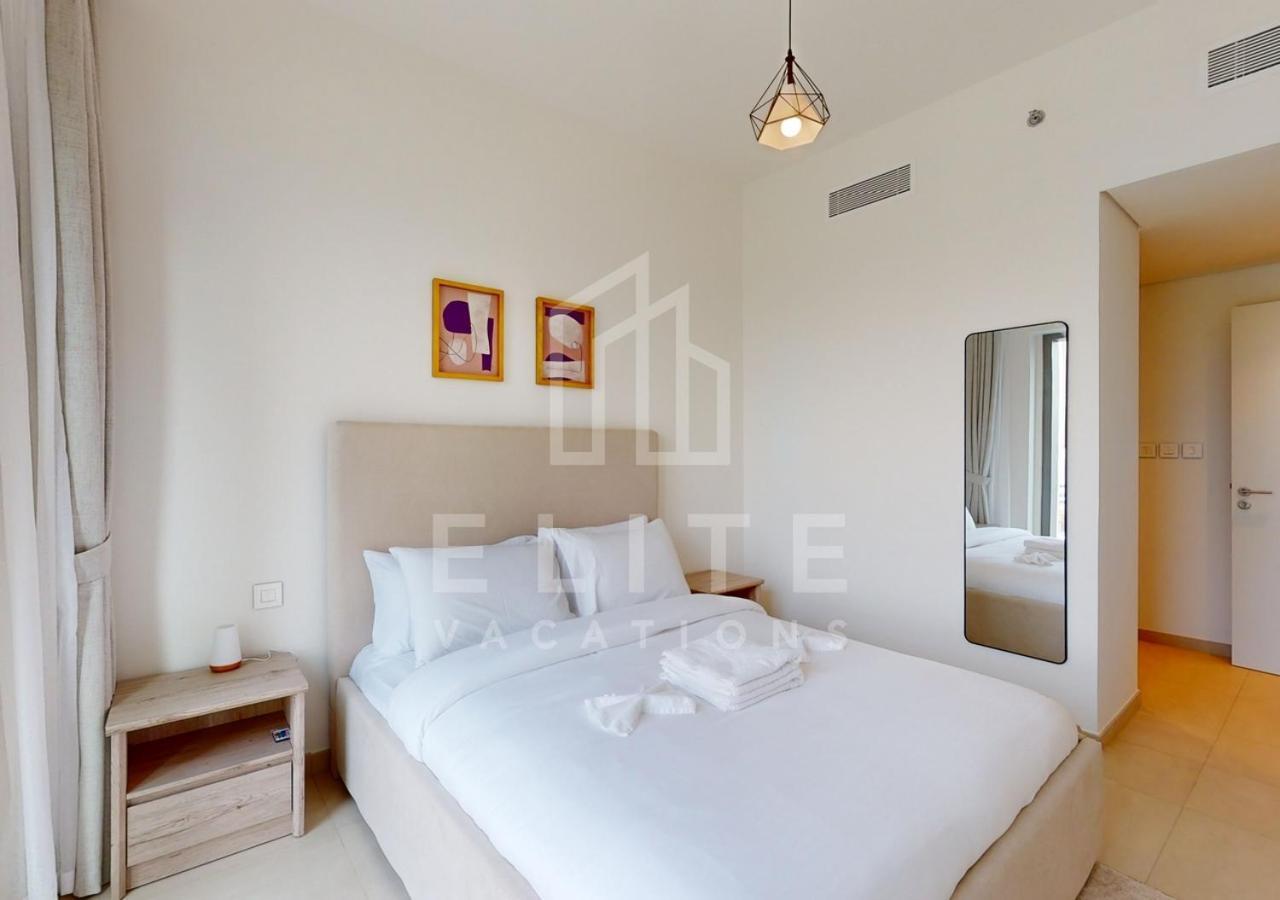 Mall Connected 2 Bed Full Burj Khalifa Views *