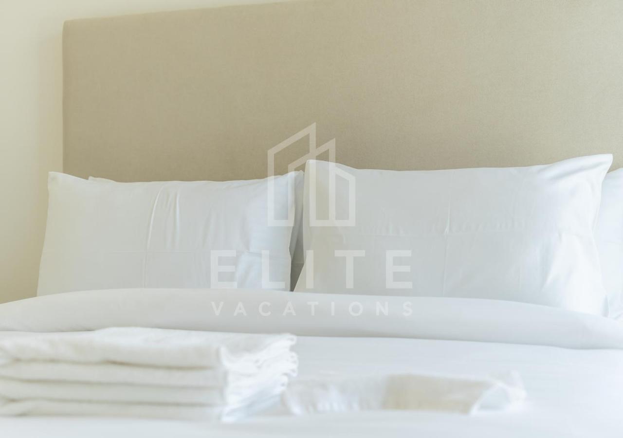 Apartment Mall Connected 2 Bed Full Burj Khalifa Views