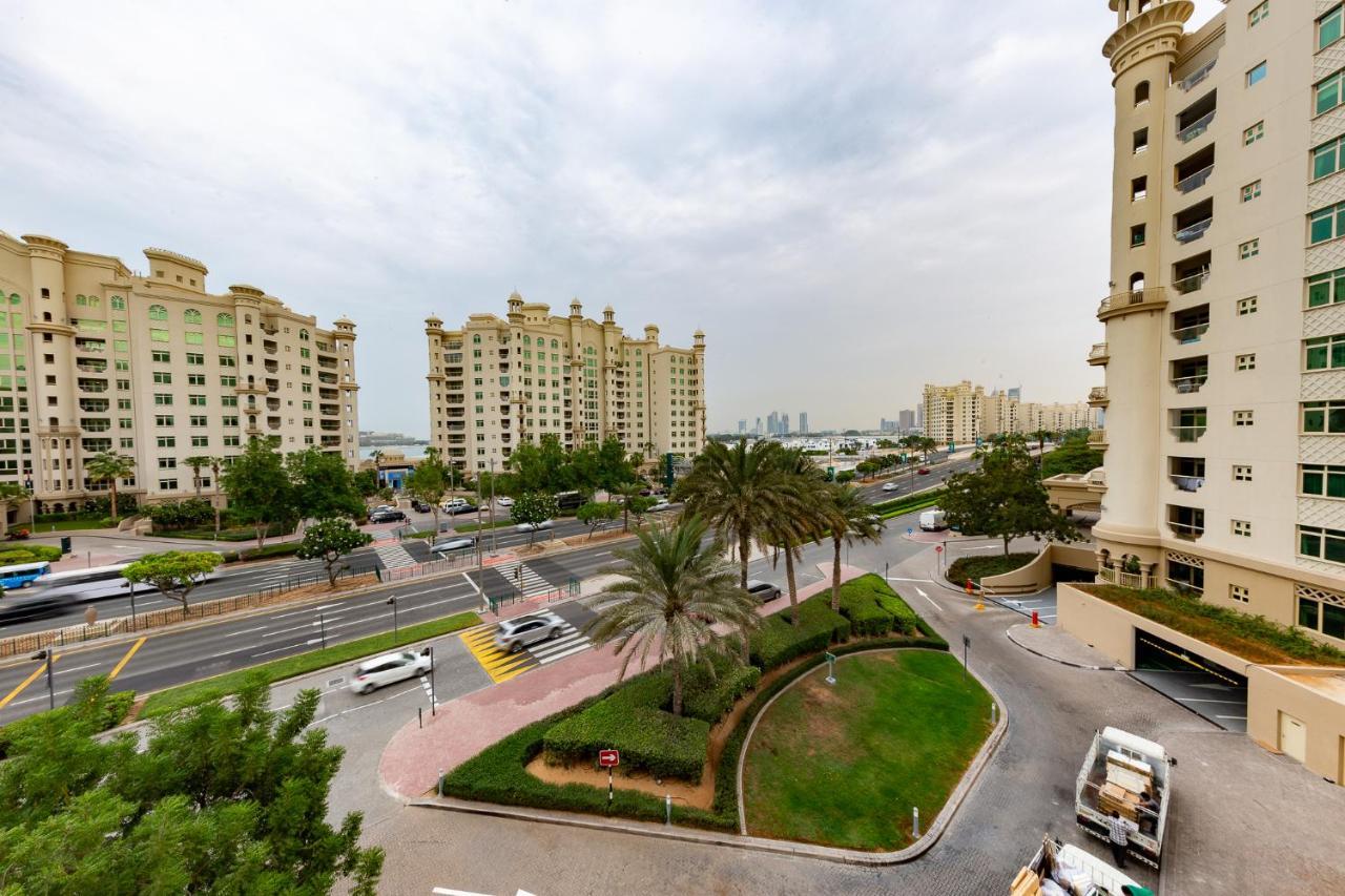 Beautiful 3br With Access - Palm Jumeirah Apartment *