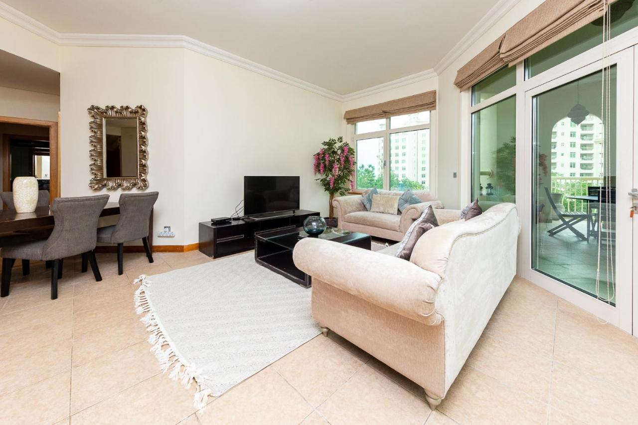 Beautiful 3br With Access - Palm Jumeirah * Dubai