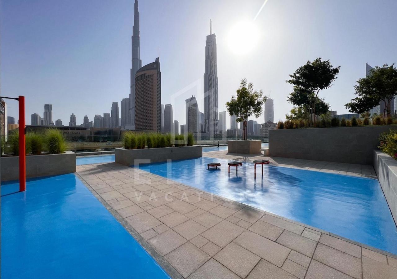 Mall Connected 2 Bed Full Burj Khalifa Views Dubai