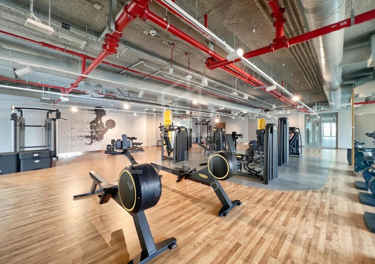 Mall Connected 2 Bed Full Burj Khalifa Views Apartment