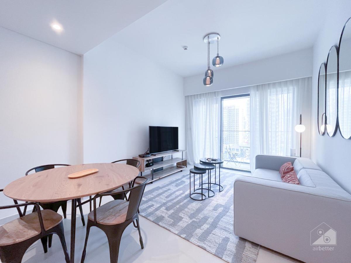 Incredible At Burj Royale Downtown Apartment